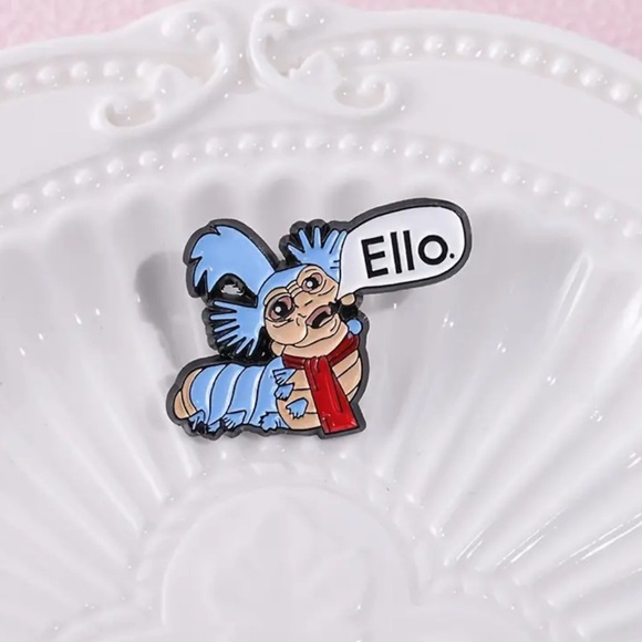 “Ello” Worm enamel pin from the movie Labyrinth - Picture 4 of 4